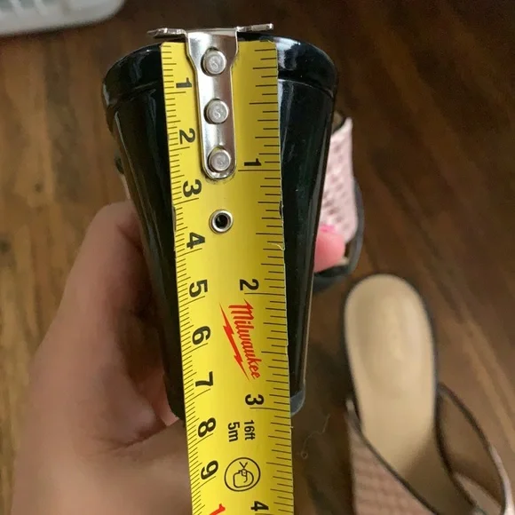 ✨BRAND New Geox
Women's D Eudora B Mules Size 8✨ - Picture 16 of 17